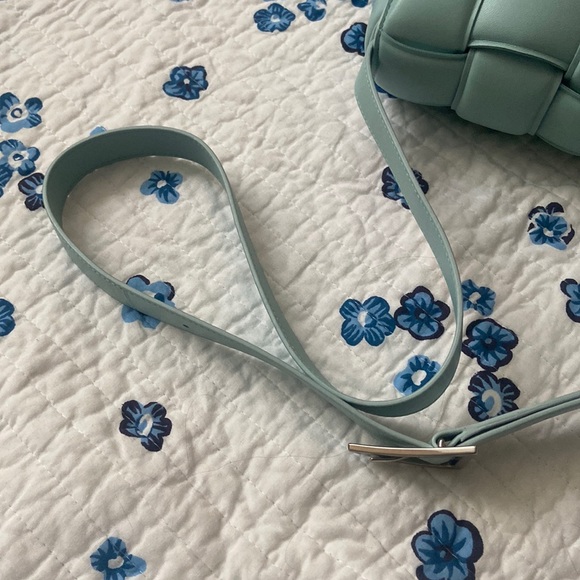 Bottega Veneta Padded Intrecciato Cassette in Spearmint - Picture 11 of 16